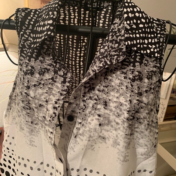 Milano Black & White Polka Dot Top - Picture 2 of 6